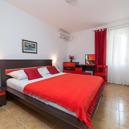Sofija Apartments Sveti Stefan Eksteriør bilde