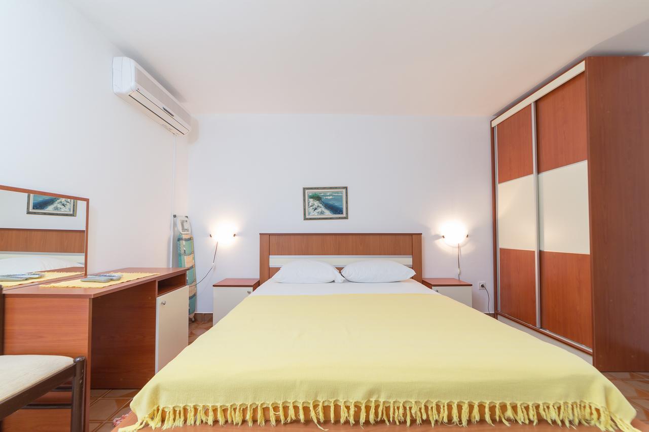 Sofija Apartments Sveti Stefan Eksteriør bilde
